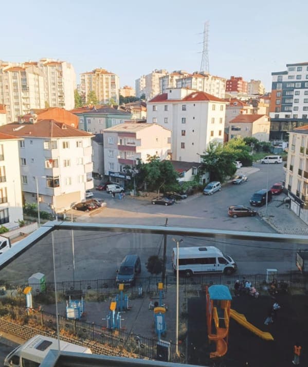 KURTKÖY VE YAYALAR METROYA YÜRÜME MESAFESİ 2+1 YÜKSEK KİRA